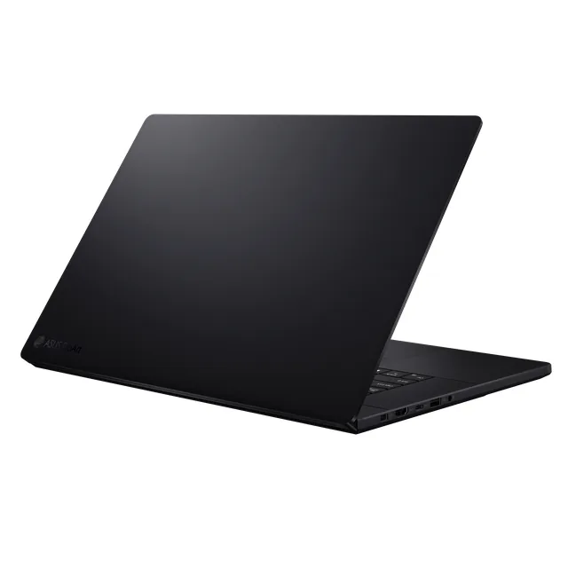 ASUS ProArt P16（H7606WM・RTX 5060）